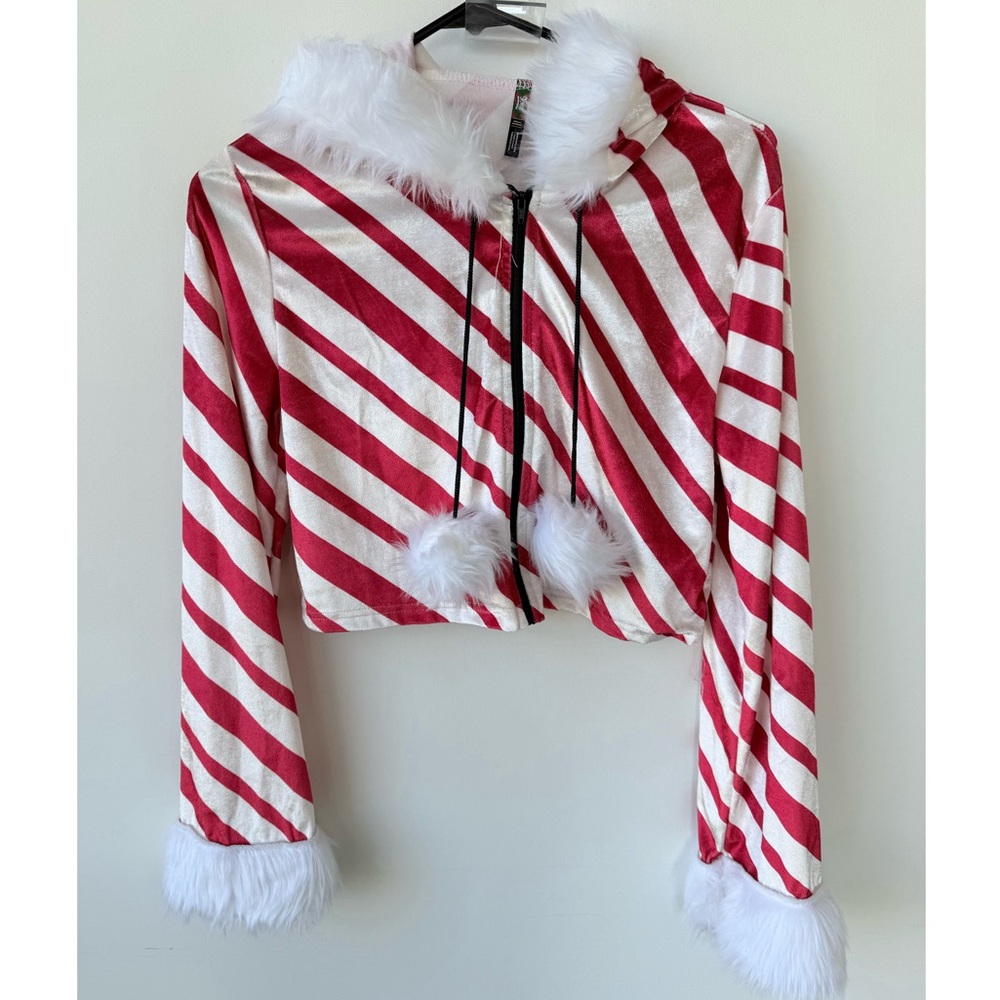 Spencer’s Workshop Ladies Cropped Candy Cane Red and White Zip Up size medium